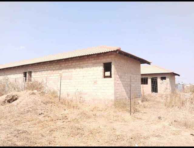 14 BEDROOM HOUSE FOR SALE IN MANKWENG